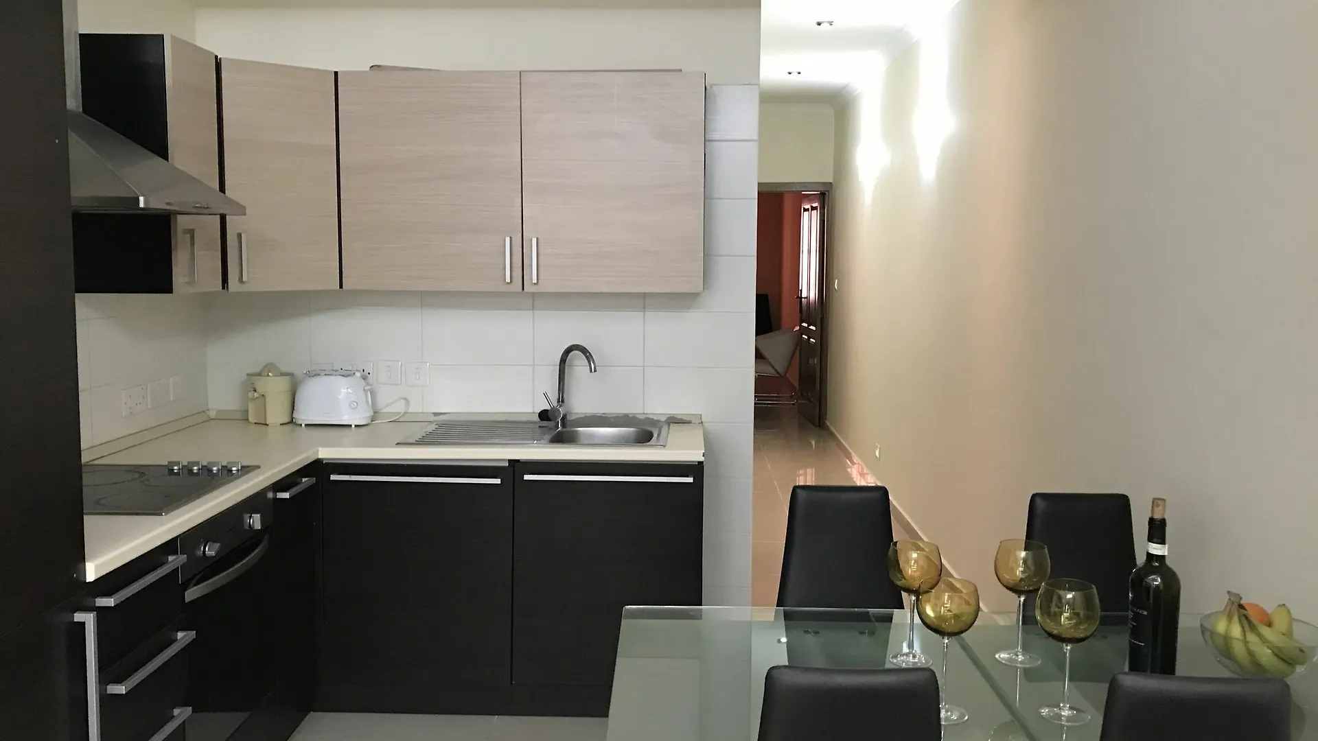Marble Arch Home San Ġiljan 2*,